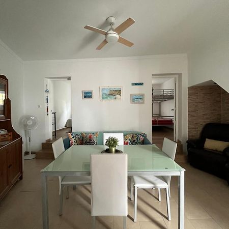 Casa Jurel Apartment โกนิล เด ลาฟรอนเตรา ภายนอก รูปภาพ