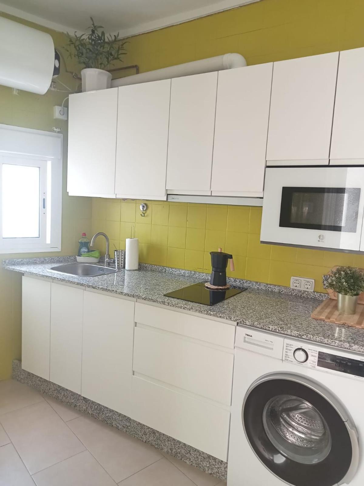 Casa Jurel Apartment โกนิล เด ลาฟรอนเตรา ภายนอก รูปภาพ