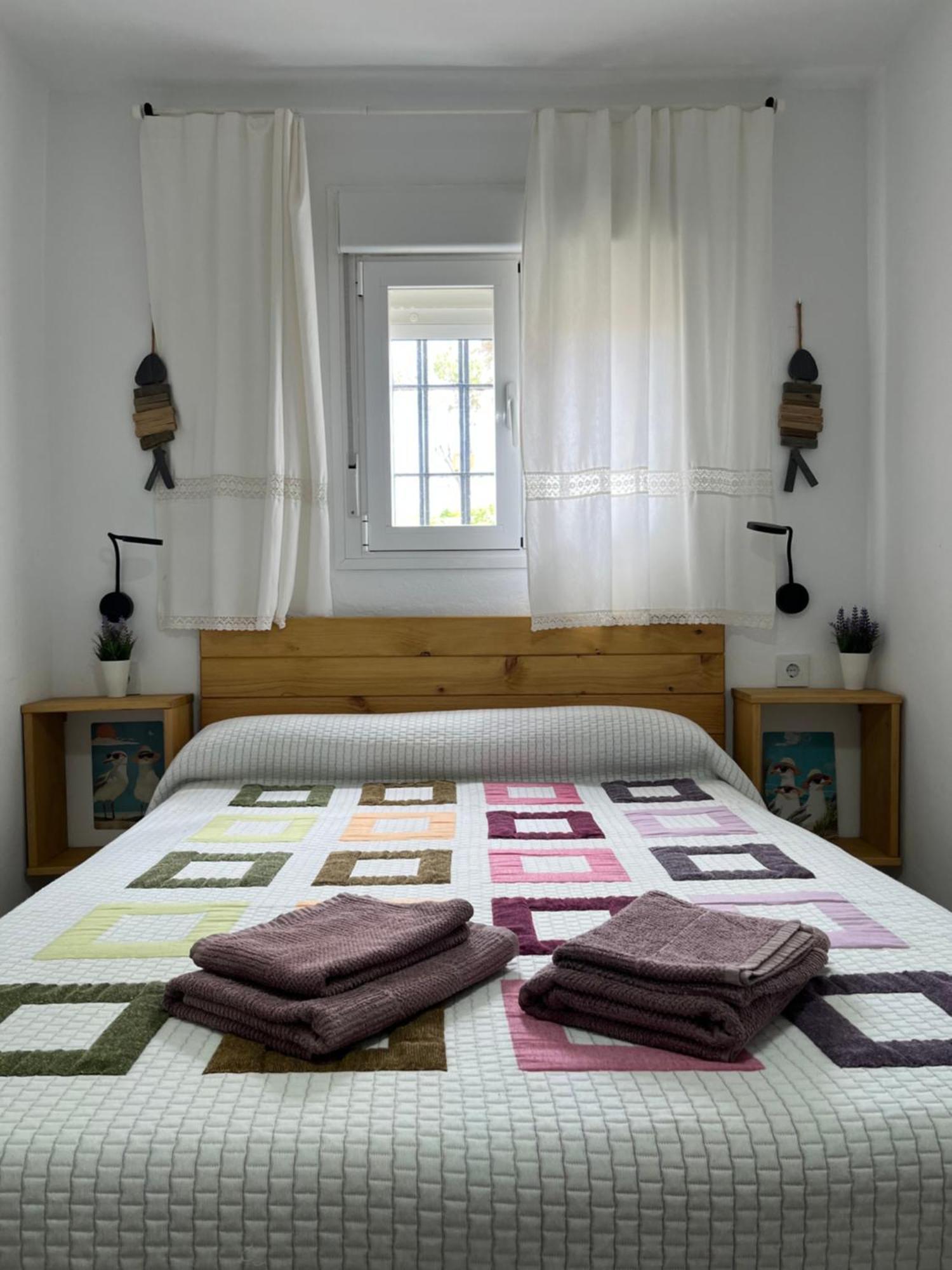 Casa Jurel Apartment โกนิล เด ลาฟรอนเตรา ภายนอก รูปภาพ