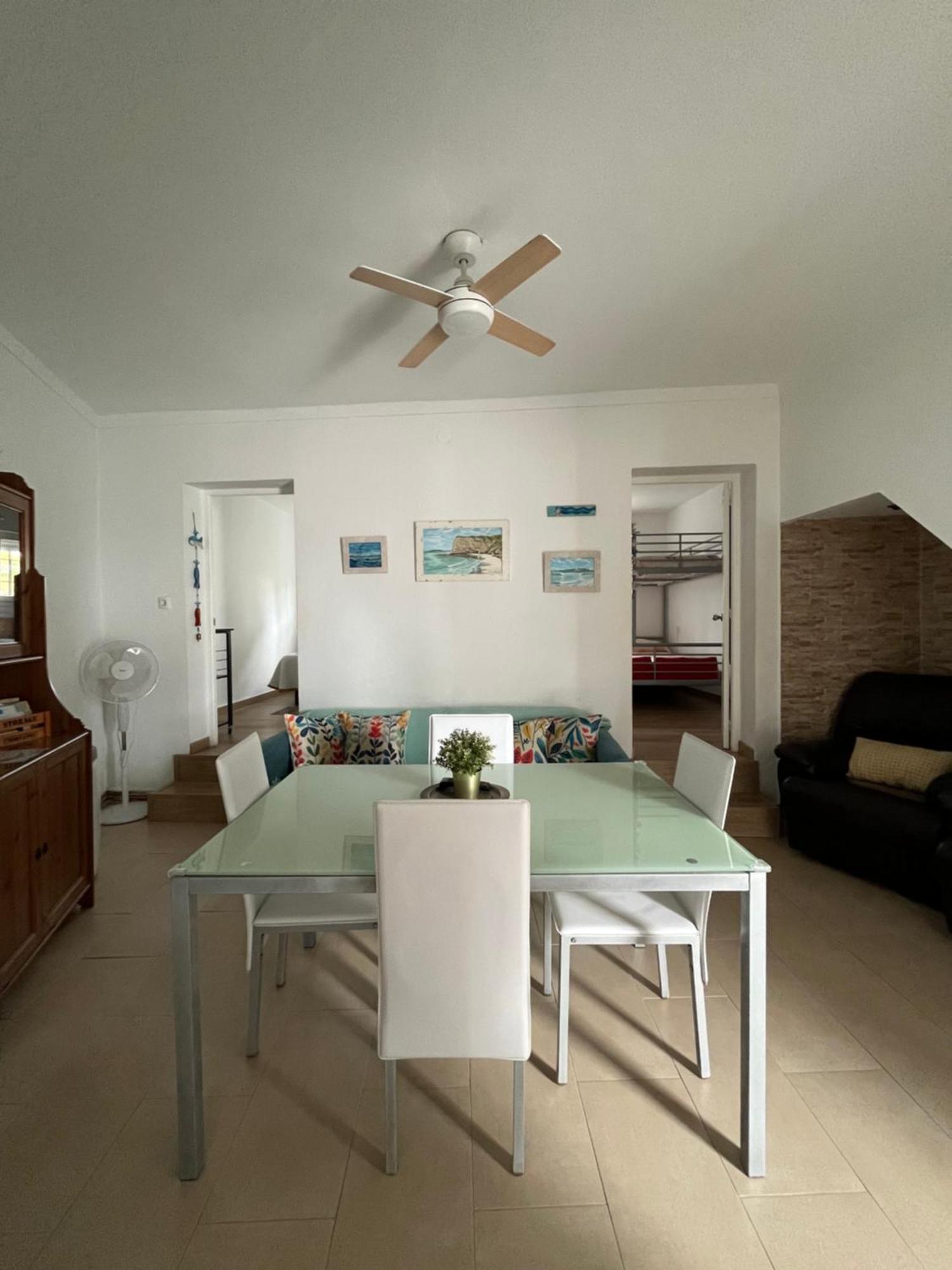 Casa Jurel Apartment โกนิล เด ลาฟรอนเตรา ภายนอก รูปภาพ
